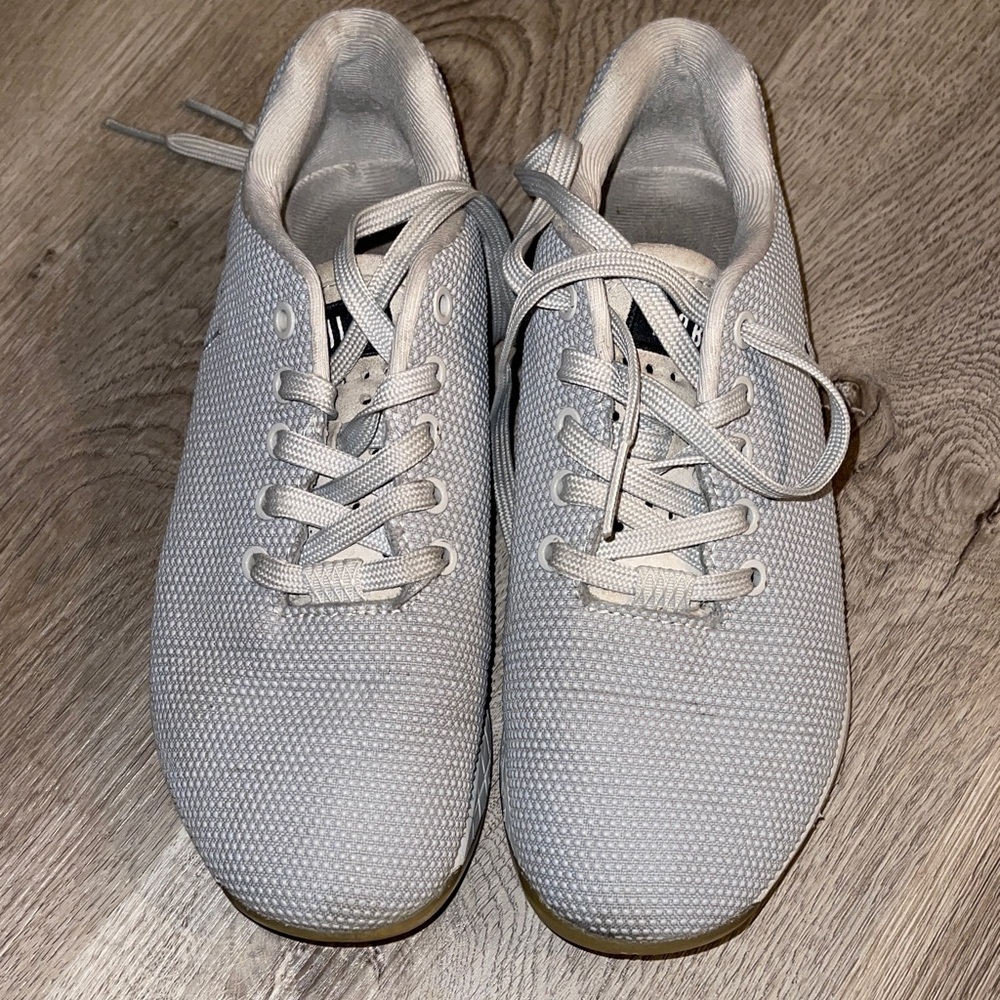 NOBULL Outwork trainers in Artic Grey 8